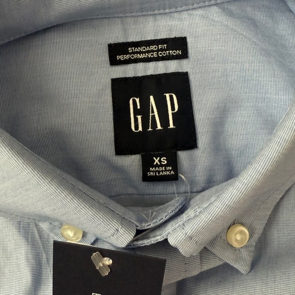 TWO GAP Button Down Dress Shirts - Picture 11 of 16